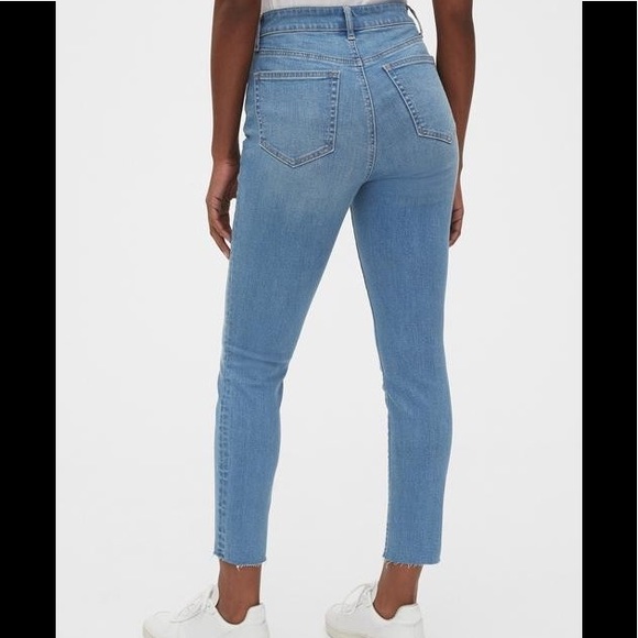 High Rise Curvy True Skinny Ankle Jeans - Picture 2 of 5